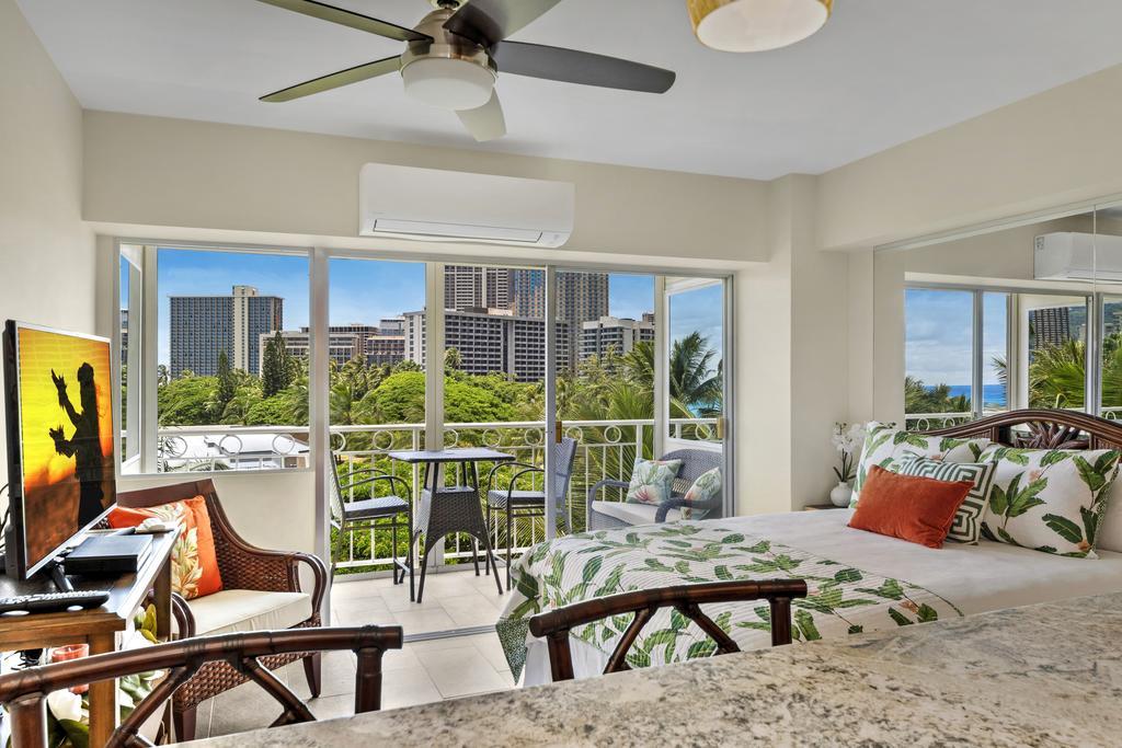 Waikiki Shore 515 Beachfront & Upgrade Daire Honolulu Dış mekan fotoğraf